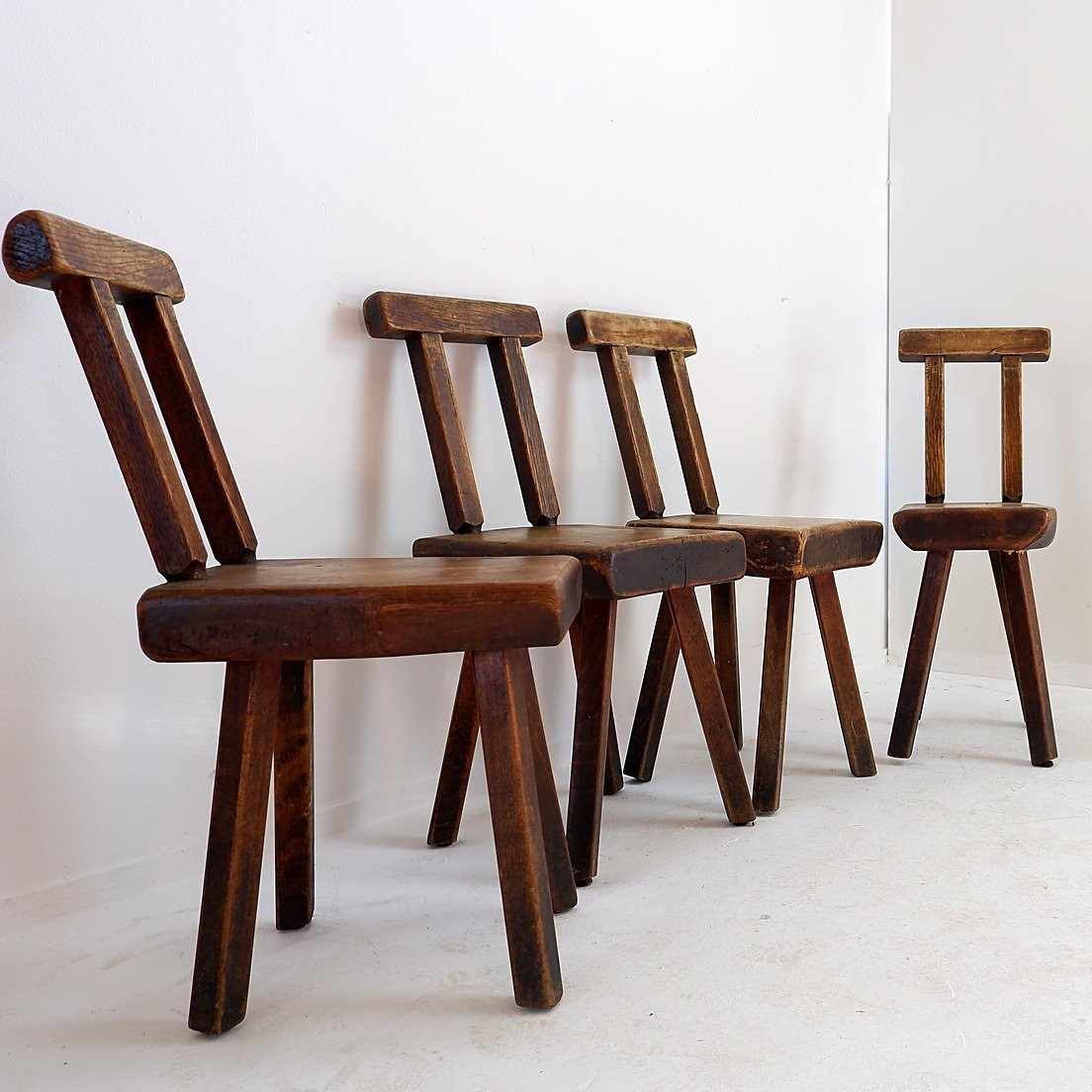 Chaises brutalistes attribuées à Mobichalet, Belgique, années 1960, lot de 4-photo-7