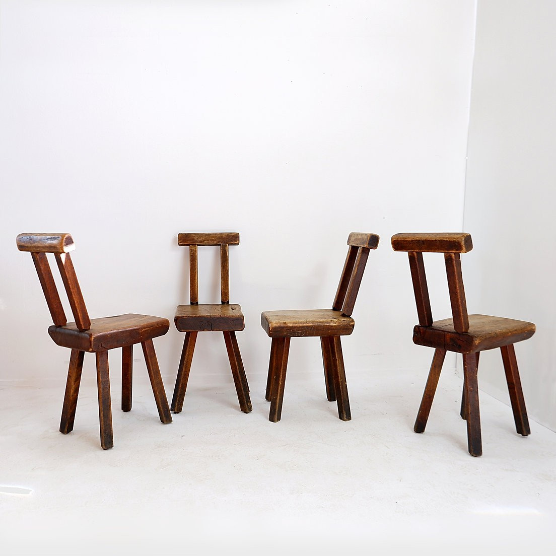 Chaises brutalistes attribuées à Mobichalet, Belgique, années 1960, lot de 4