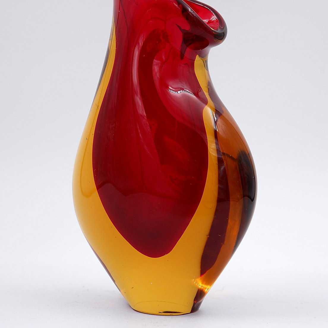 Vase Sommerso en verre d'art de Murano rouge et jaune de Flavio Poli Seguso-photo-4