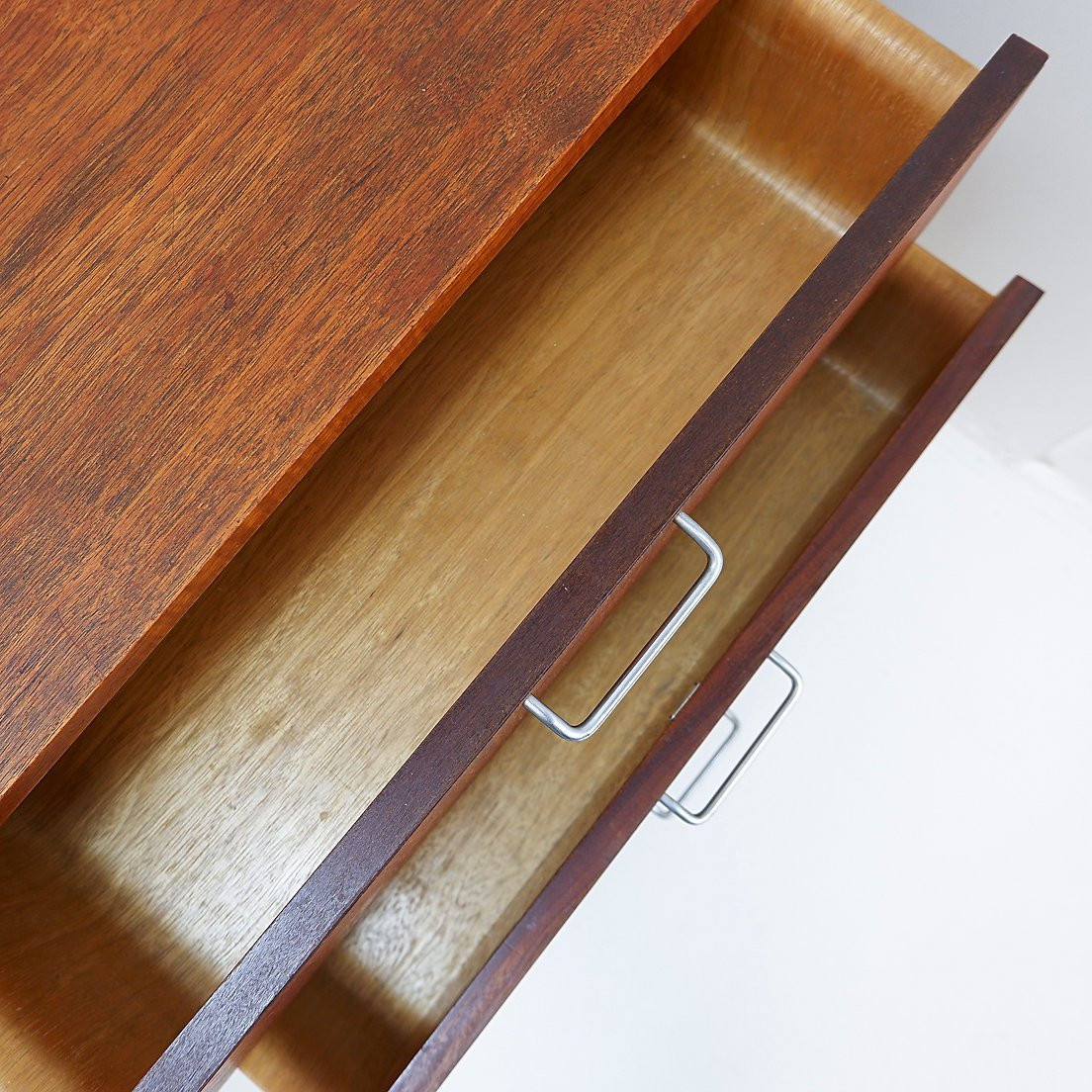 Pastoe Composition Of An Office Space - 60' (2 Pieces Of Furniture +melamine Board)-photo-6