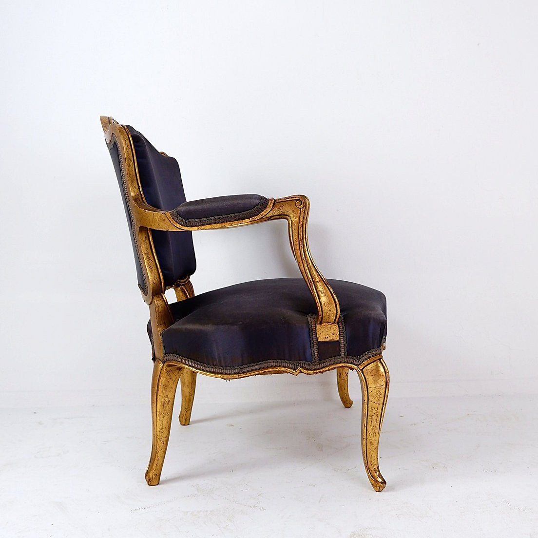 Louis XV Style Armchair With Original Navy Blue Silk Upholstery-photo-3