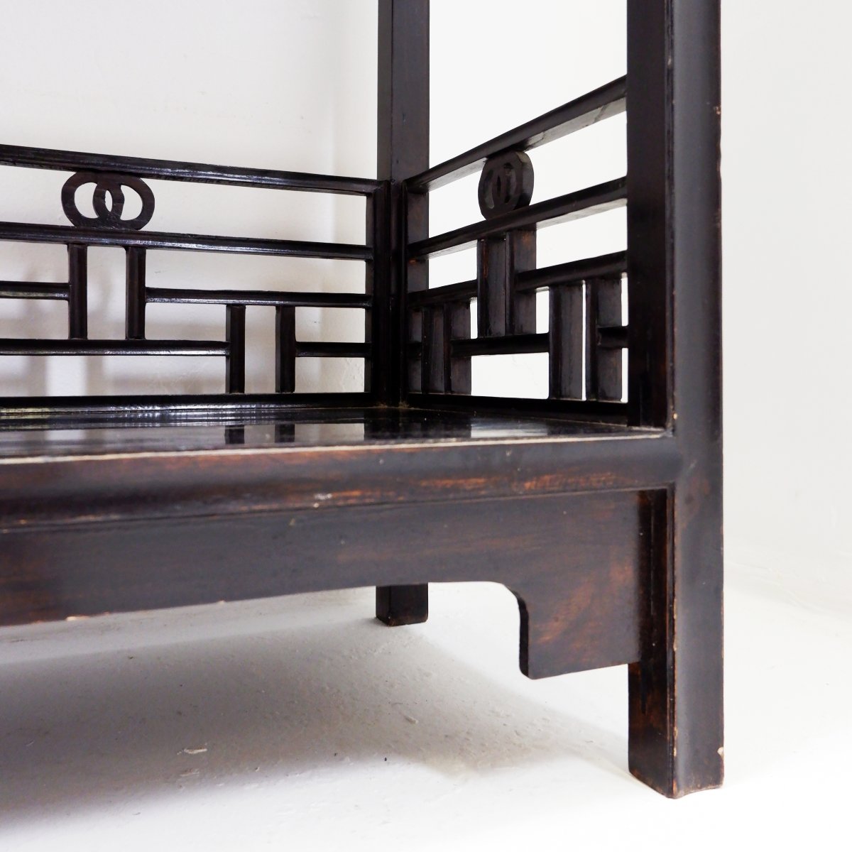 Three-tier Chinese Lacquered Wood Bookcase - 20th Century-photo-5