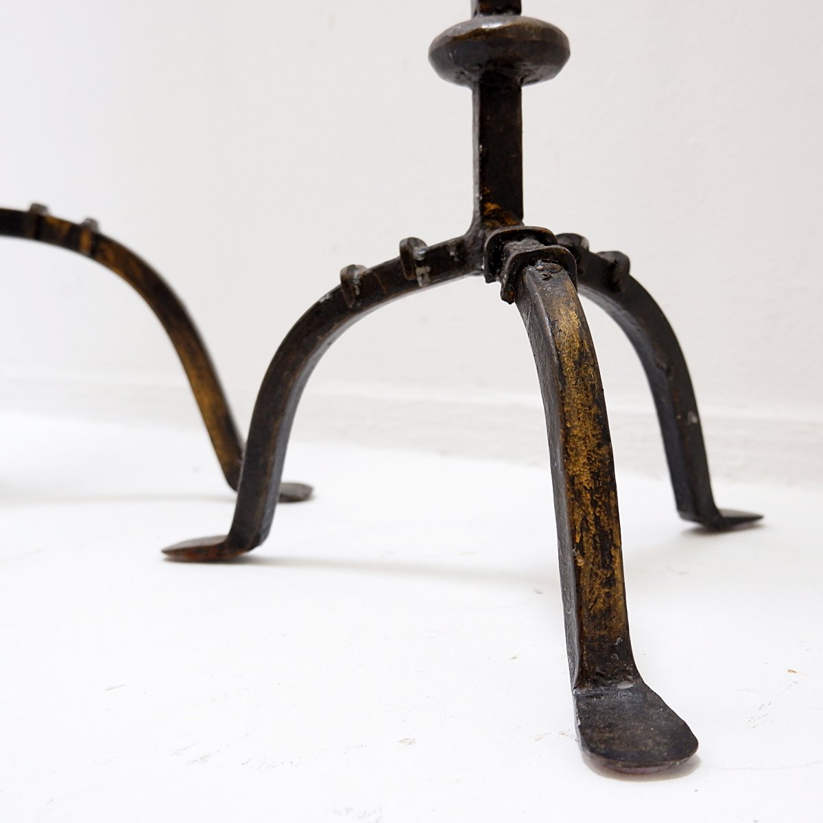 Set Of 3 Brutalist Tripod Candlesticks/candle Holders In Wrought Iron-photo-1