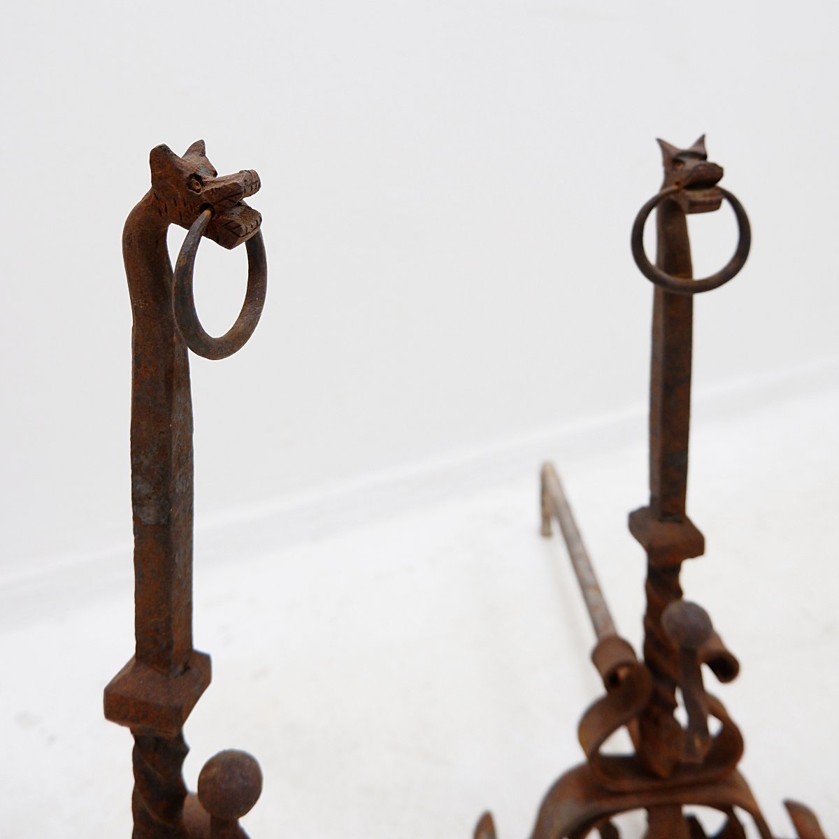 Chenets en fer forgé italiens en forme de dragon, années 1920-photo-2