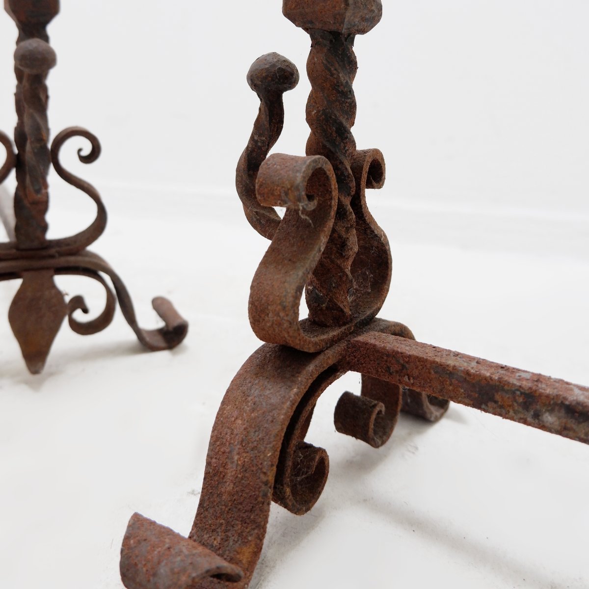 Chenets en fer forgé italiens en forme de dragon, années 1920-photo-6