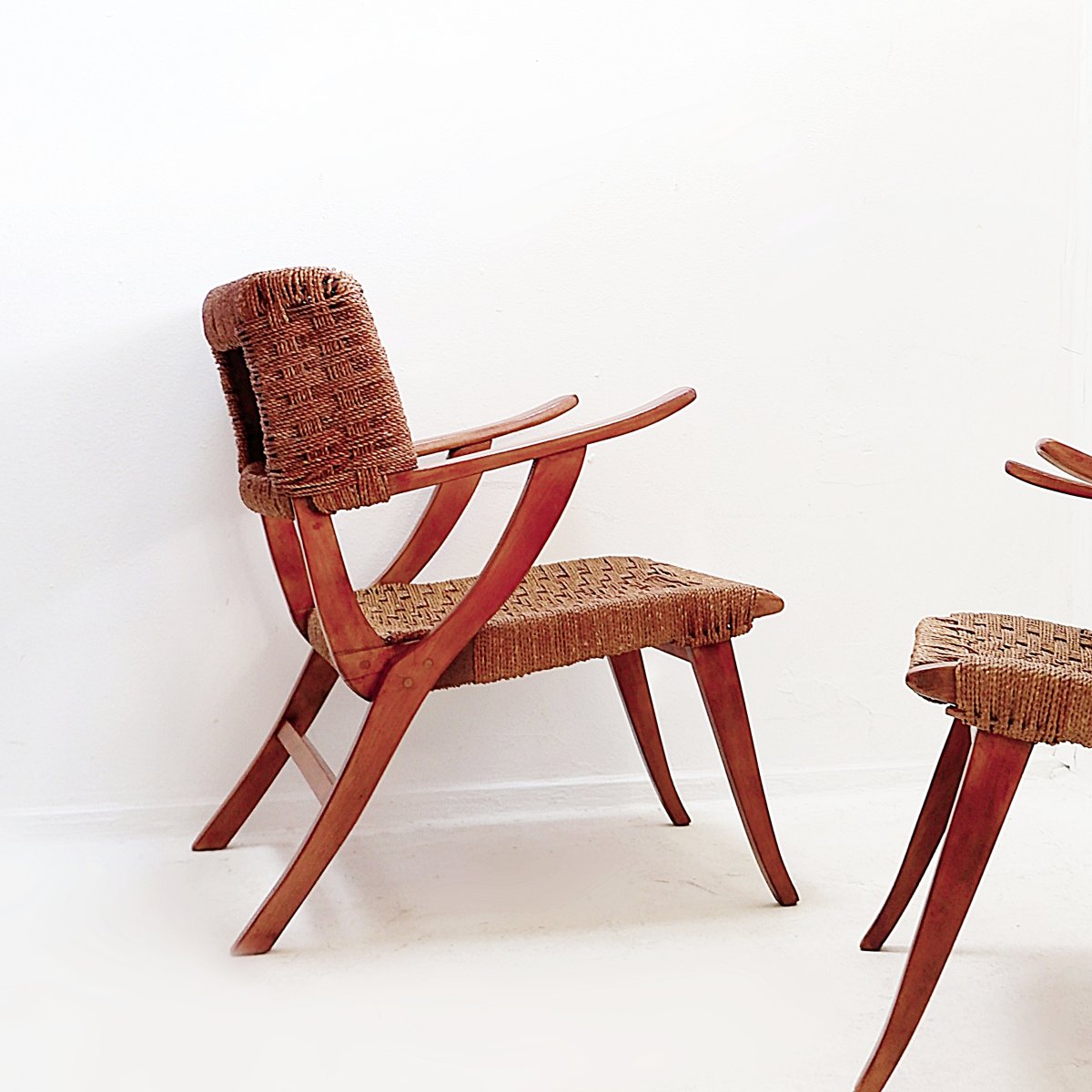 Paire de fauteuils en corde et bois des années 60-photo-3