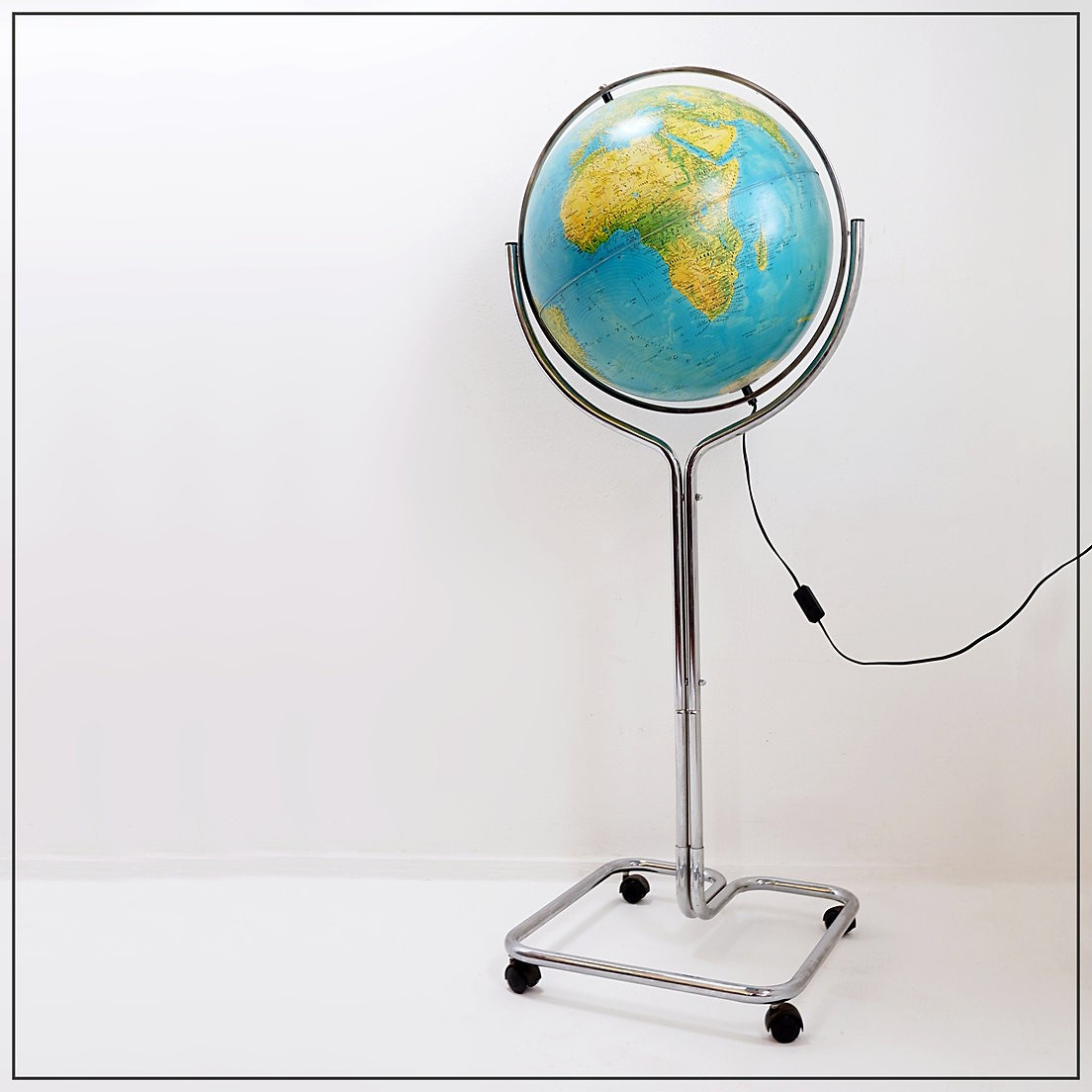 Geoscope Illuminated Globe On Chrome Stand, Italy, Circa 1980