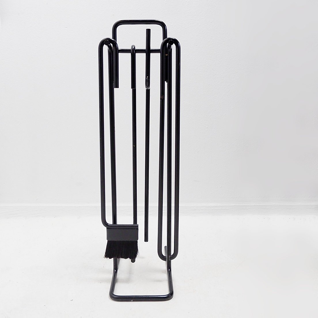 Minimalist Black Metal Fire Ensemble "mace-line" By Ann Maes - 1970s-photo-4