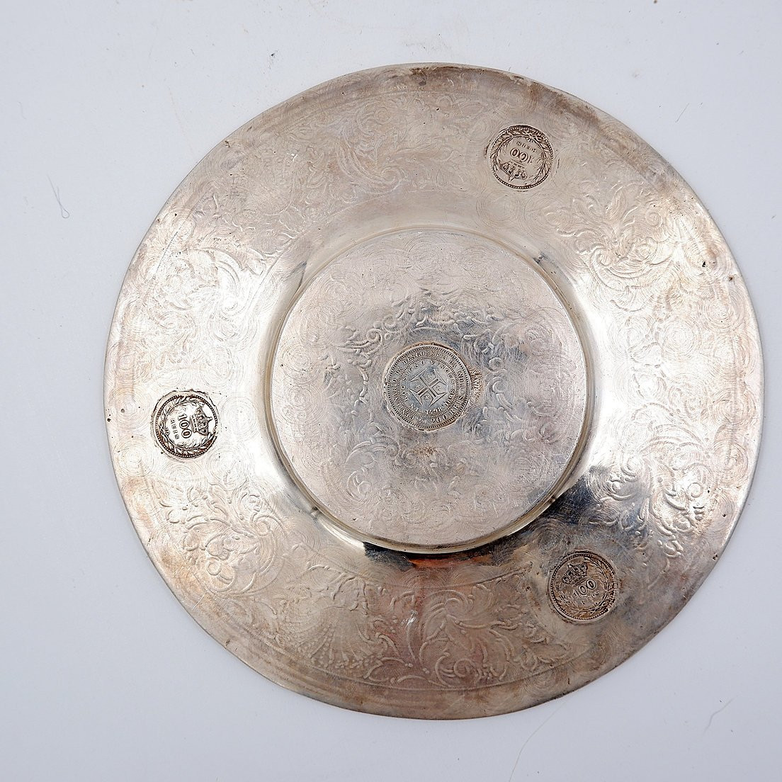 Assiette ancienne en argent décorée et incrustée de 4 pièces portugaises Ø 19 cm-photo-2