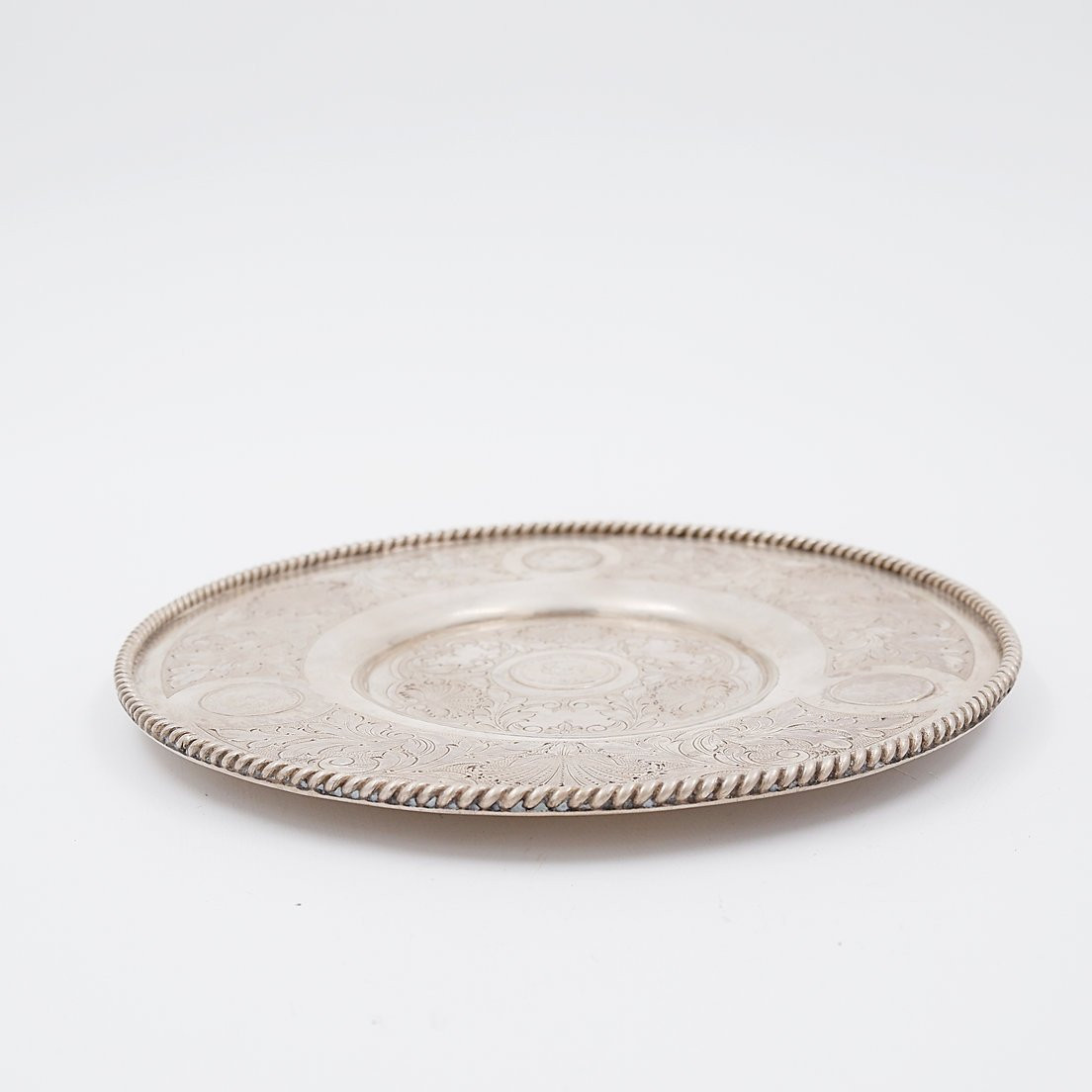 Assiette ancienne en argent décorée et incrustée de 4 pièces portugaises Ø 19 cm-photo-3
