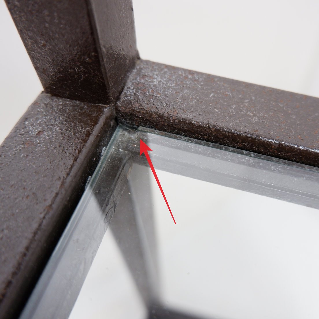 Pair Of Vintage Pagoda-style Shelves In Black Metal-photo-7