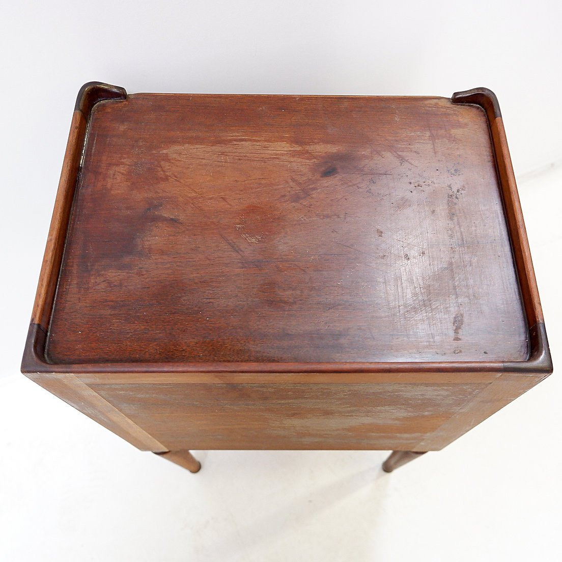 Table de chevet ancienne de style Louis XVI-photo-8