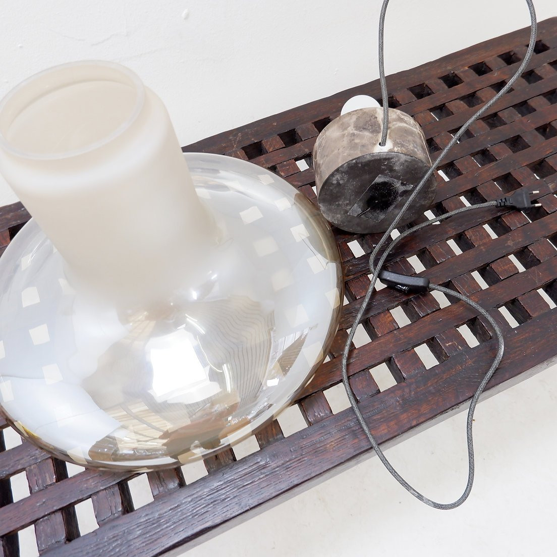 "mushroom" Table Lamp With Marble Base And Opal Glass Shade.-photo-5