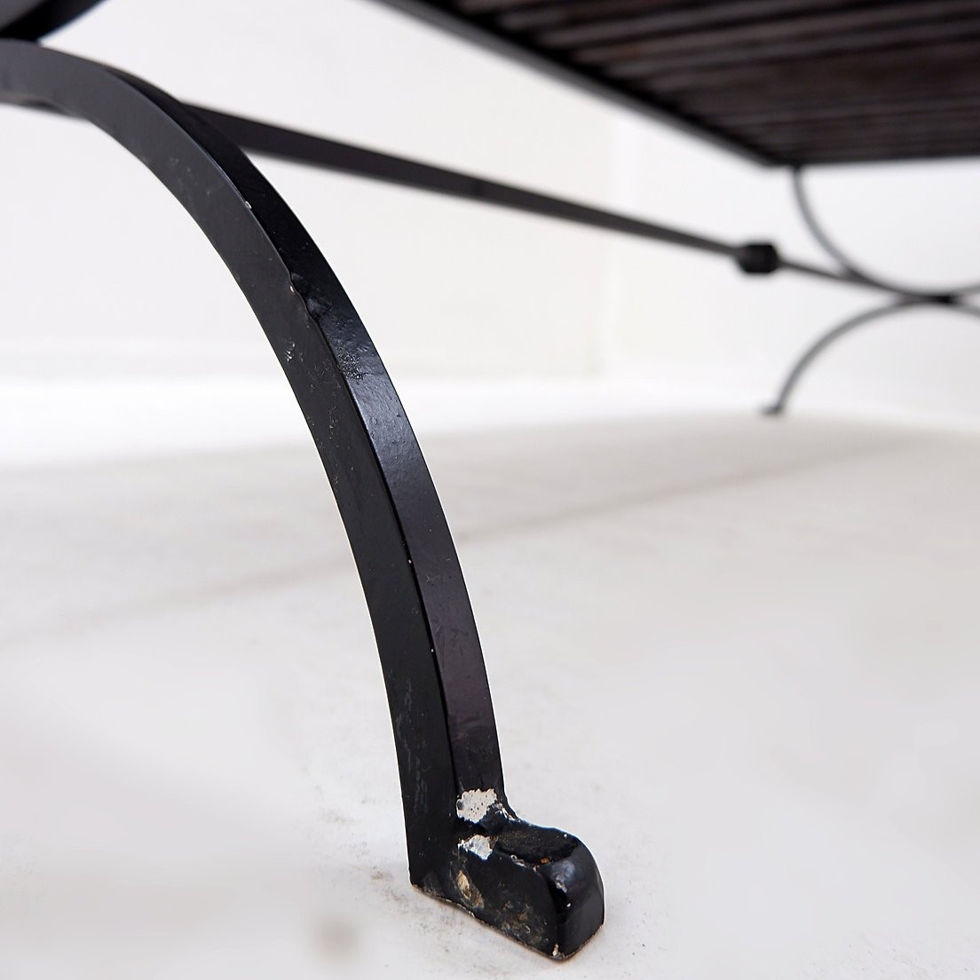  Coffee Table In Solid Wood With Openwork Design And Wrought Iron Legs -photo-5