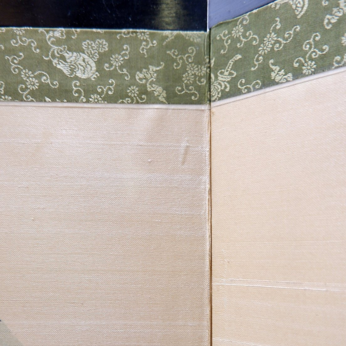 Paravent japonais (byōbu) orné de fleurs de lotus : H:92cm -photo-1