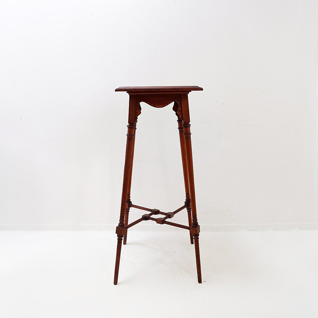 Antique Wooden Side Table - Art Nouveau Style-photo-3