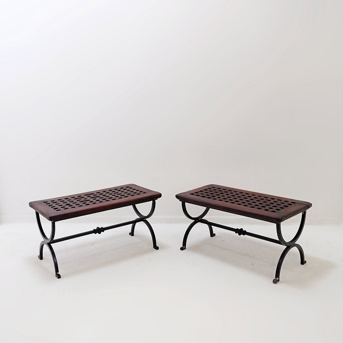 Set Of 2 Solid Wood Benches With An Openwork Design And Wrought Iron Legs-photo-2