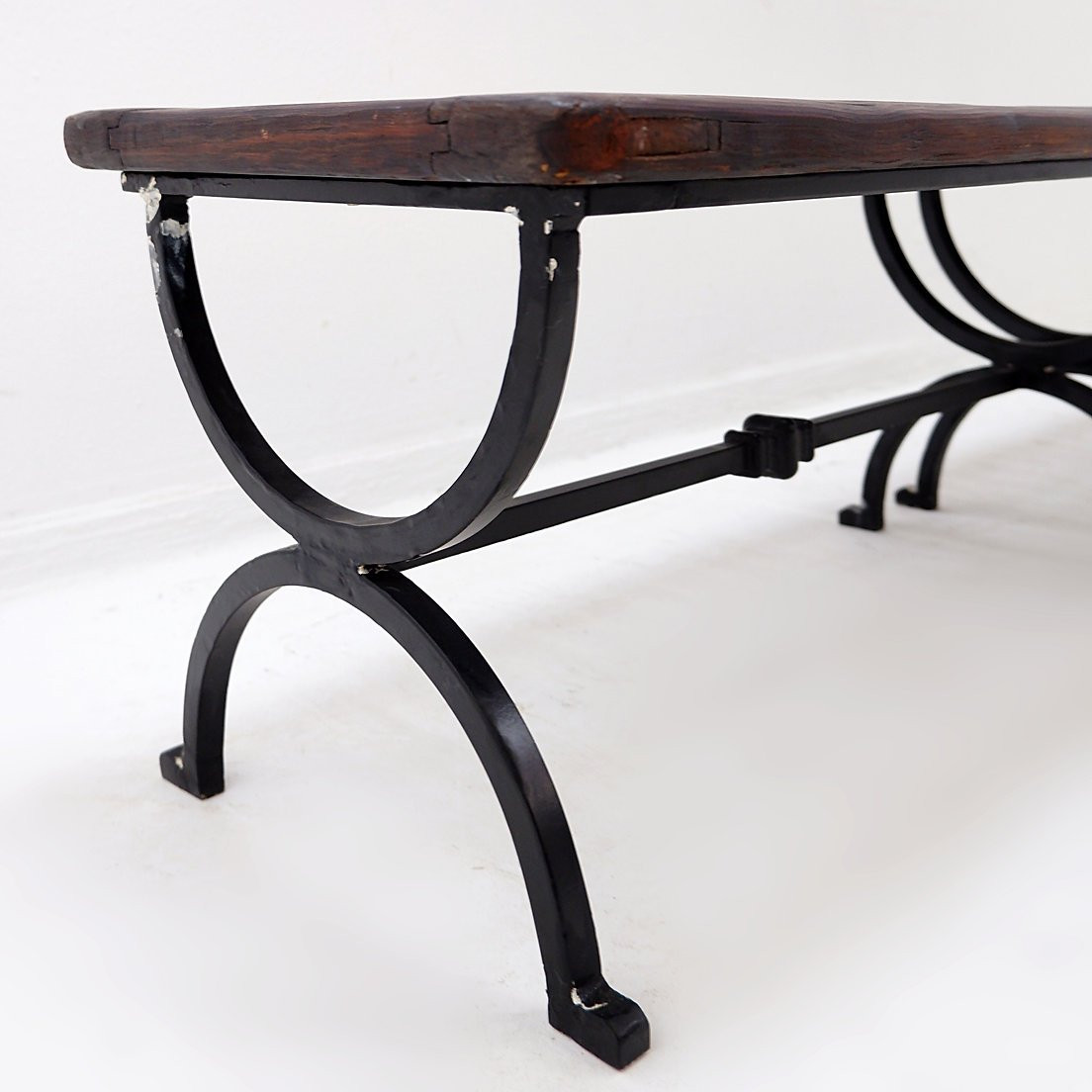 Set Of 2 Solid Wood Benches With An Openwork Design And Wrought Iron Legs-photo-2