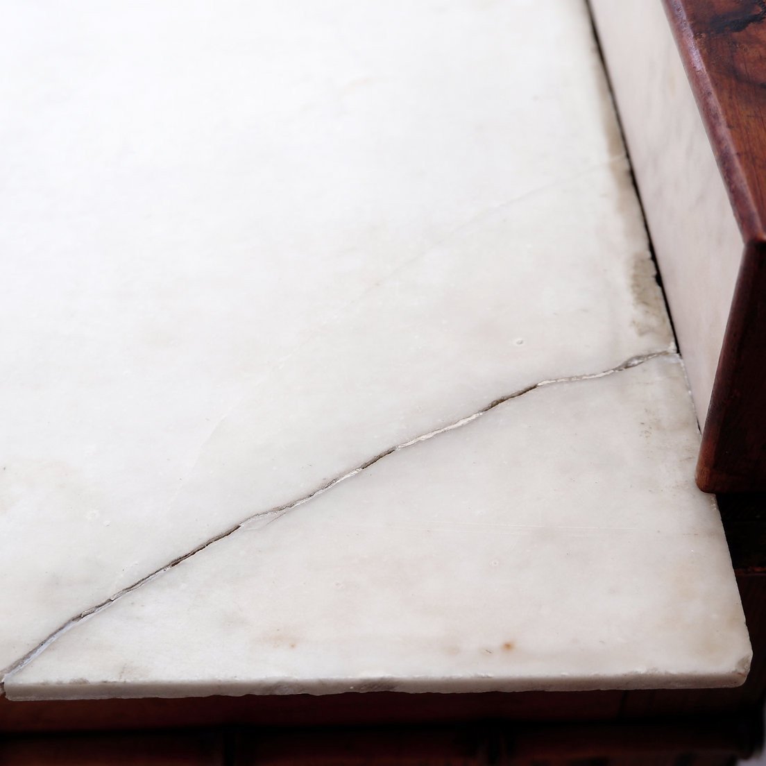 Commode en pin foncé imitation bambou - Fin XIXe siècle-photo-1