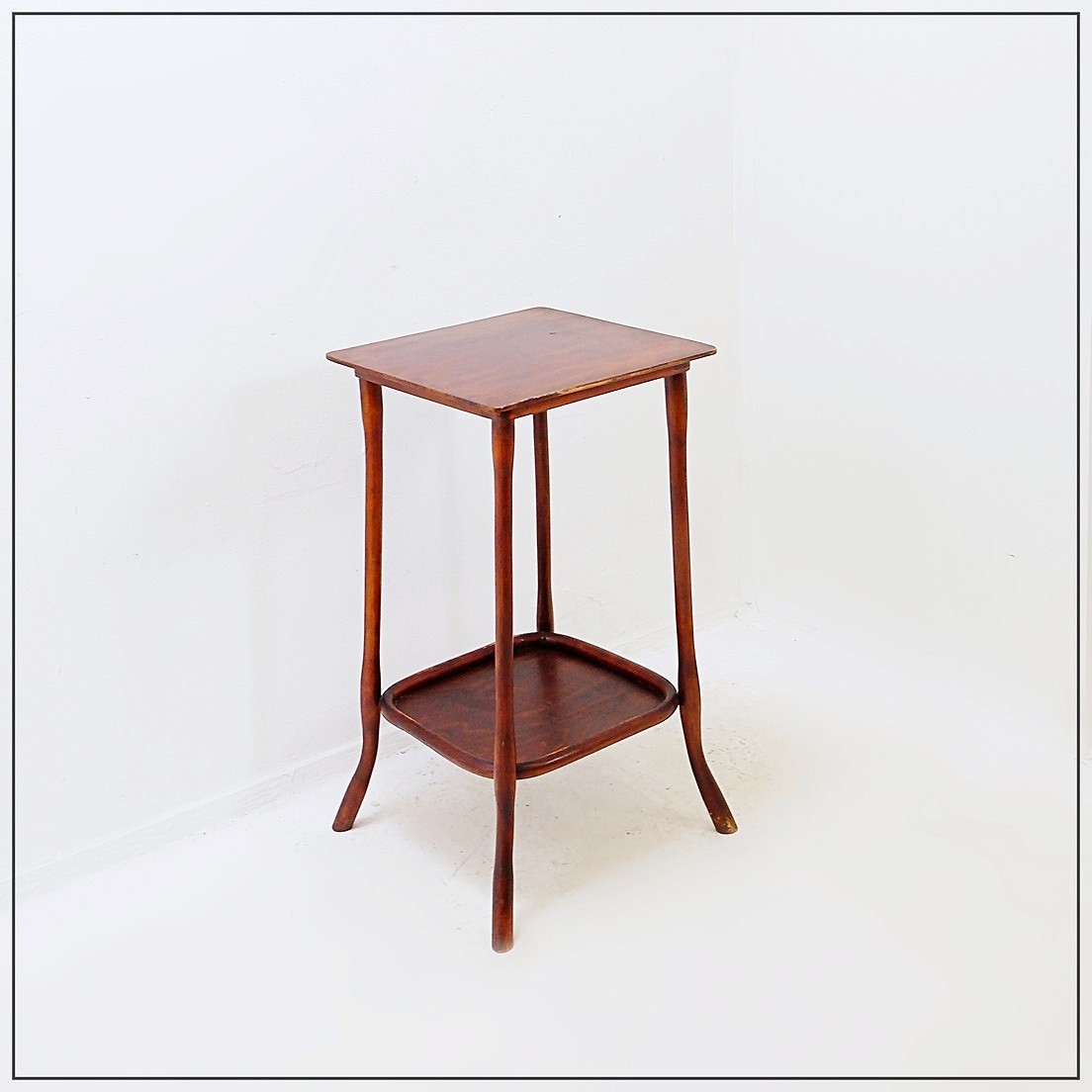 Art Nouveau Bentwood 'sellette' No. 960 By J&j Kohn - 1920s