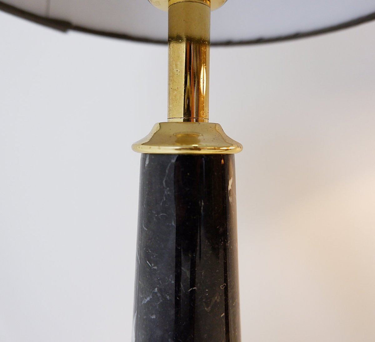 Pair Of Brass Table Lamps With Black Marble Column - Art Deco Style-photo-2