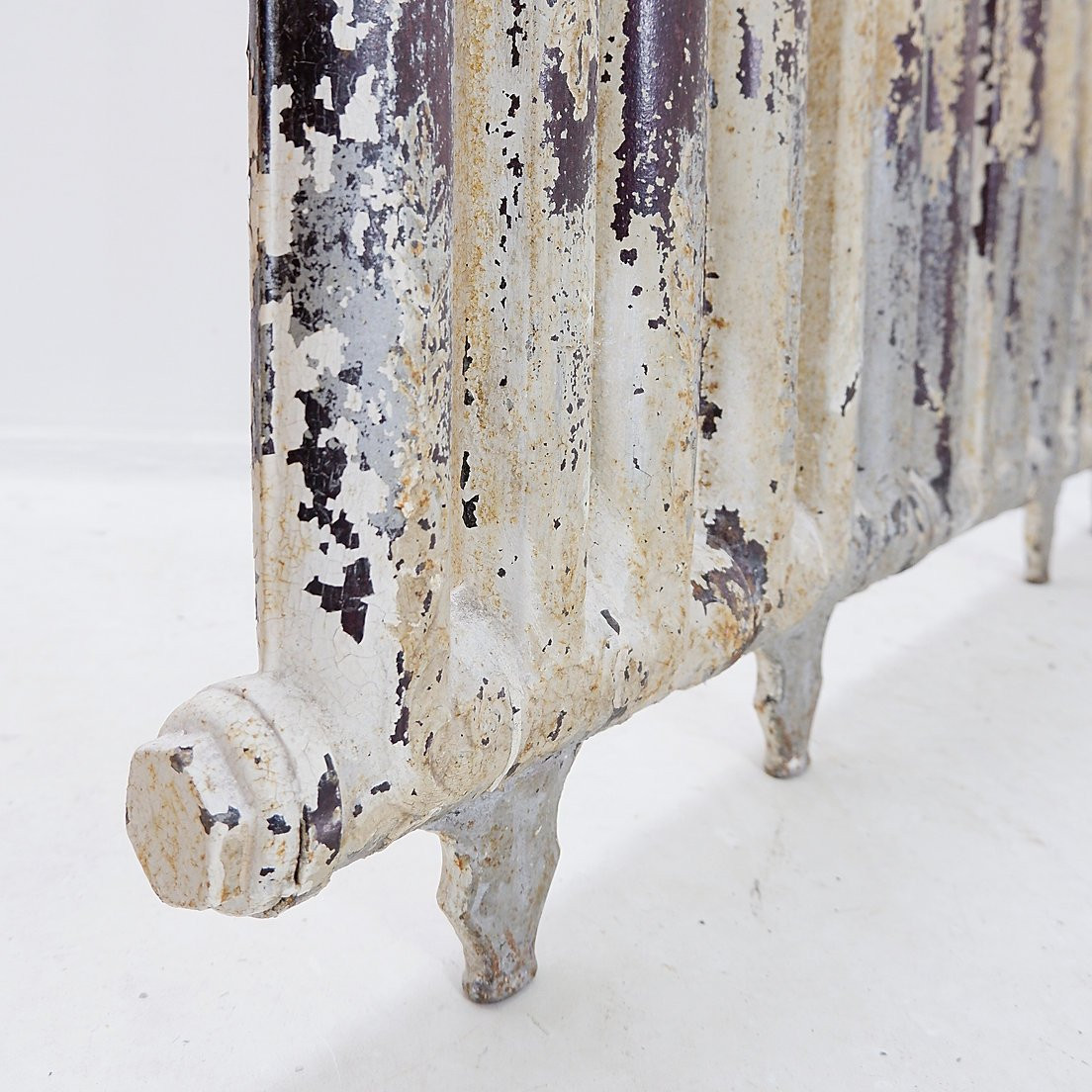 Radiateur victorien en fonte orné de feuillages et de fleurs - XIXe siècle-photo-2