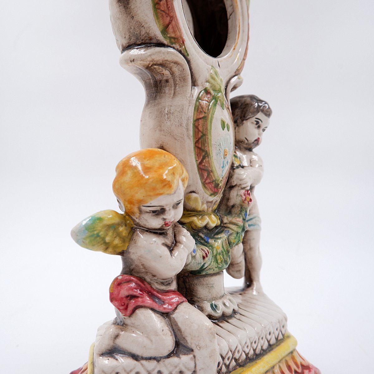 Pièce de forme ancienne en porcelaine de style rococo - XIXe siècle - sans la pendule.-photo-3