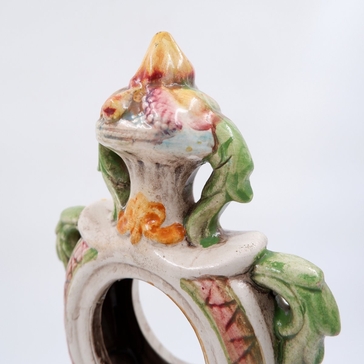 Pièce de forme ancienne en porcelaine de style rococo - XIXe siècle - sans la pendule.-photo-6