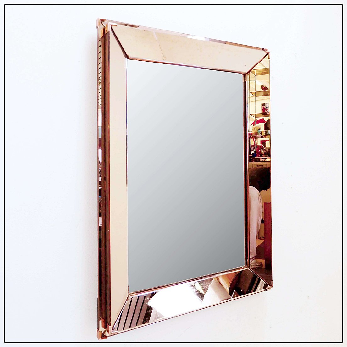 Miroir rectangulaire à bordure rose, attribué à Jacques Adnet - vers 1940-photo-2