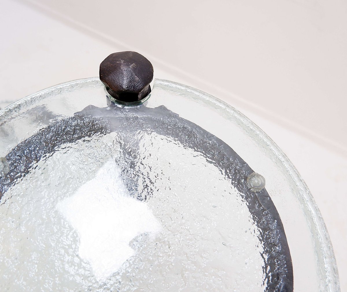 Table d'appoint ronde en fer forgé avec verre aigue-marine - Style Lothar Klute - Années 1980-photo-4
