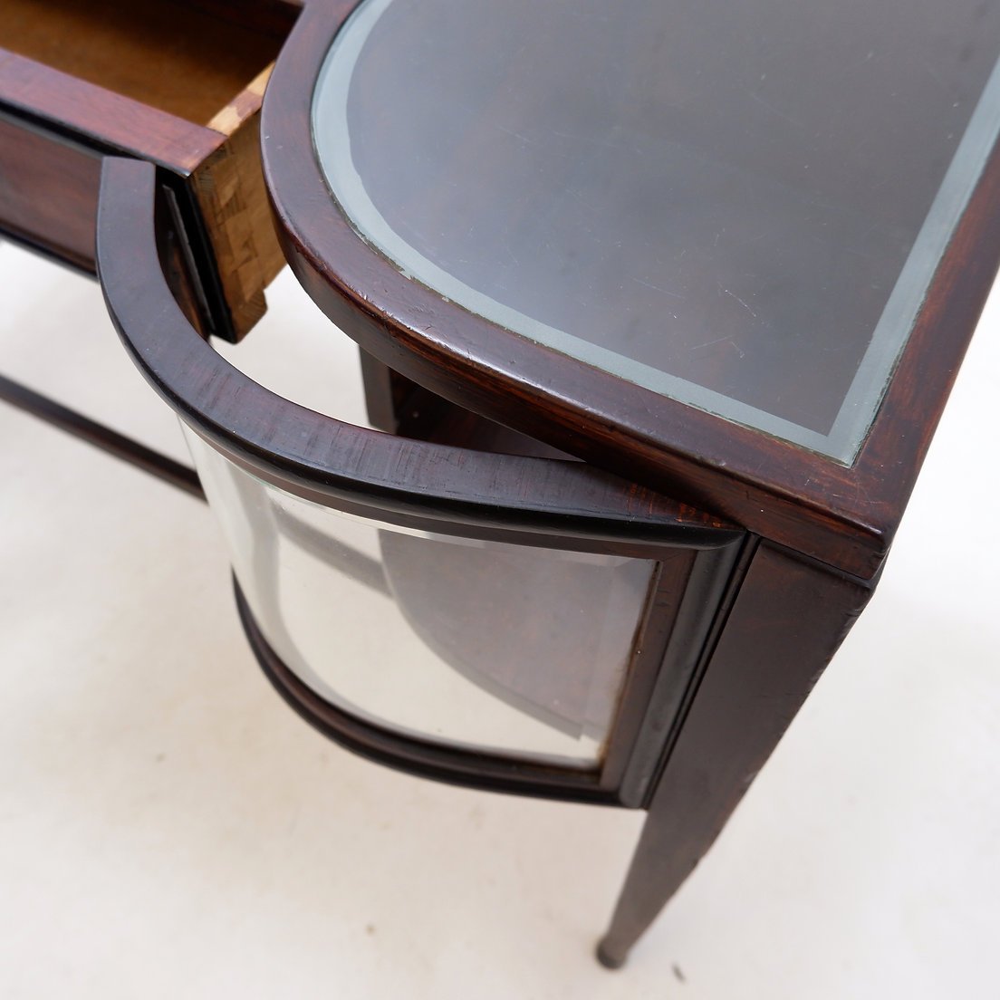 Console Table With Curved Glass Doors – Art Deco Style-photo-4