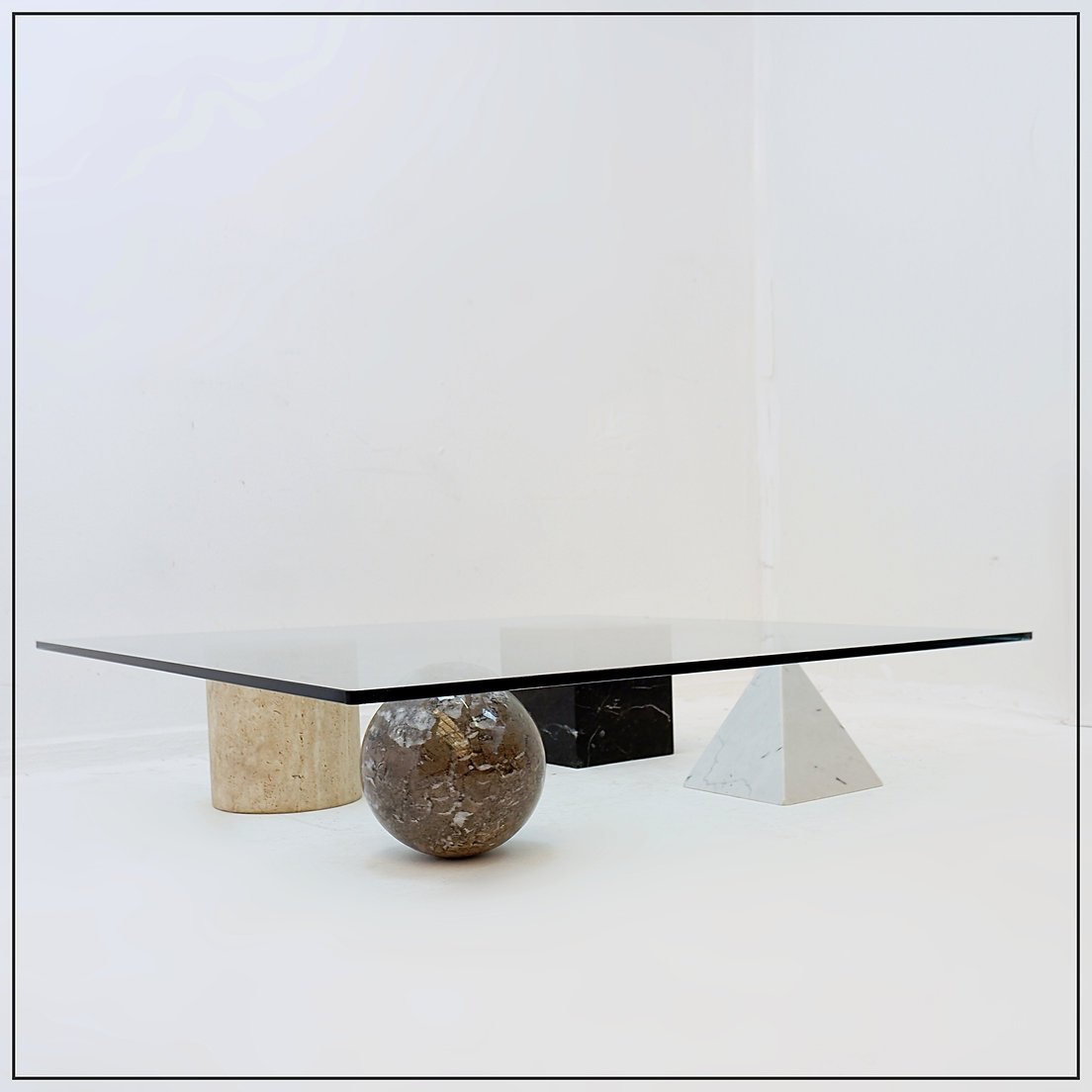 Table basse "Metafora" de Lella et Massimo Vignelli pour Casigliani, 1979