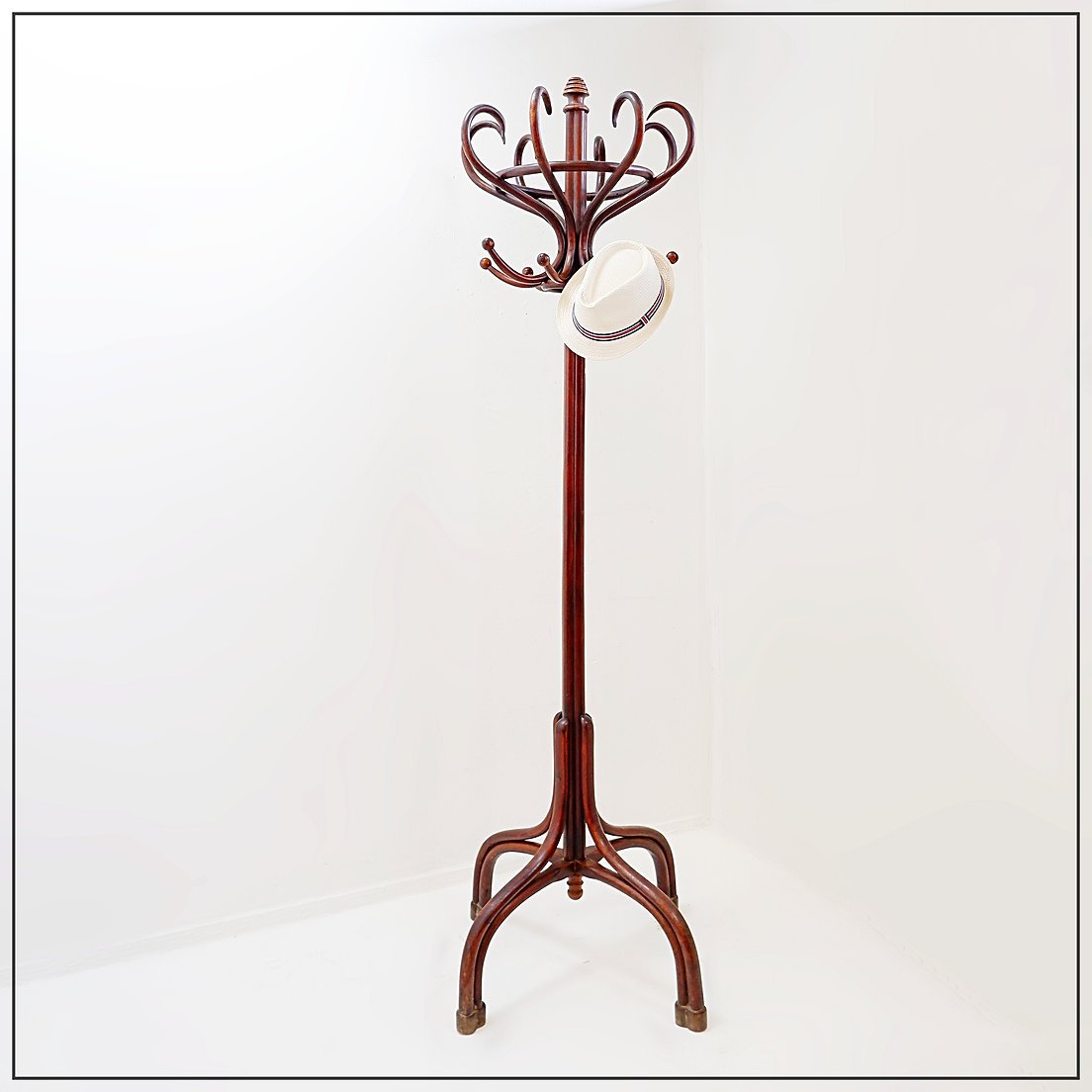 Large “perroquet” Coat Rack Made Of Bentwood, Thonet Style – Early 20th Century
