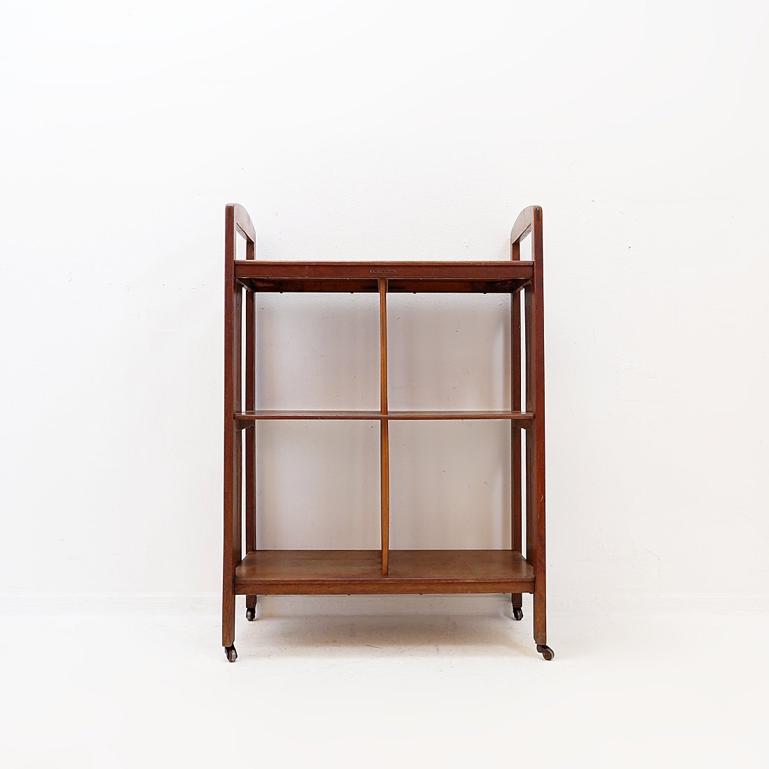 Étagère Art déco – Porte-revues sur roulettes-photo-3