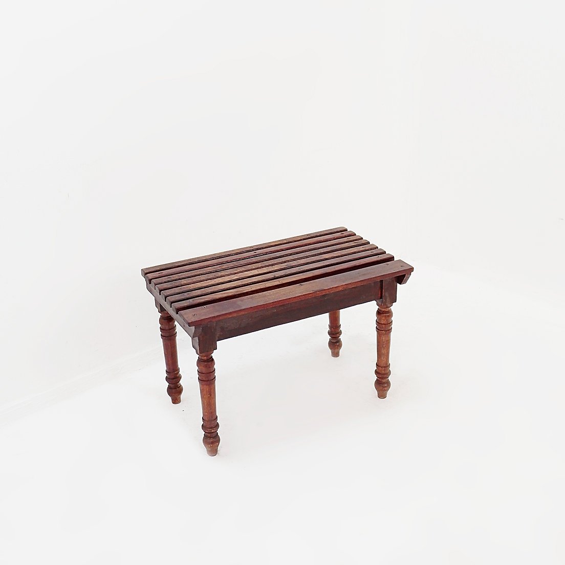 Porte-bagages ancien à lattes ou petit banc d'appoint – XIXe siècle