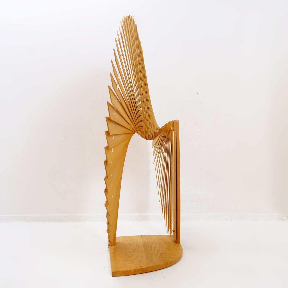Modern-style Fan-shaped Pine Room Divider, France, 1970s - ø 113 Cm-photo-1