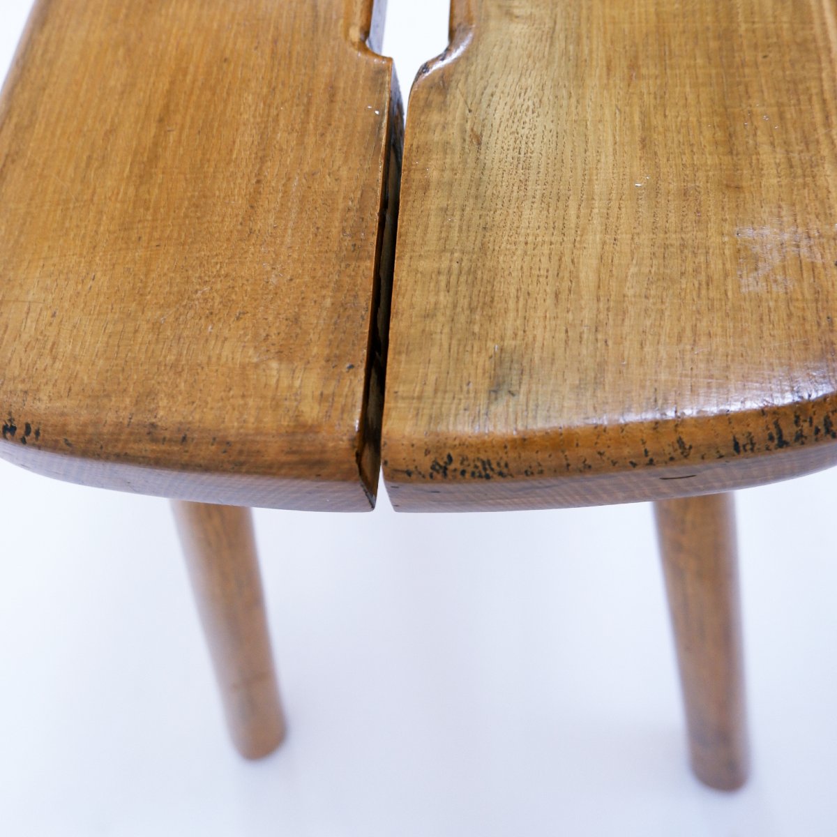 Tabouret rustique en pin massif des années 1960, à quatre pieds.-photo-7