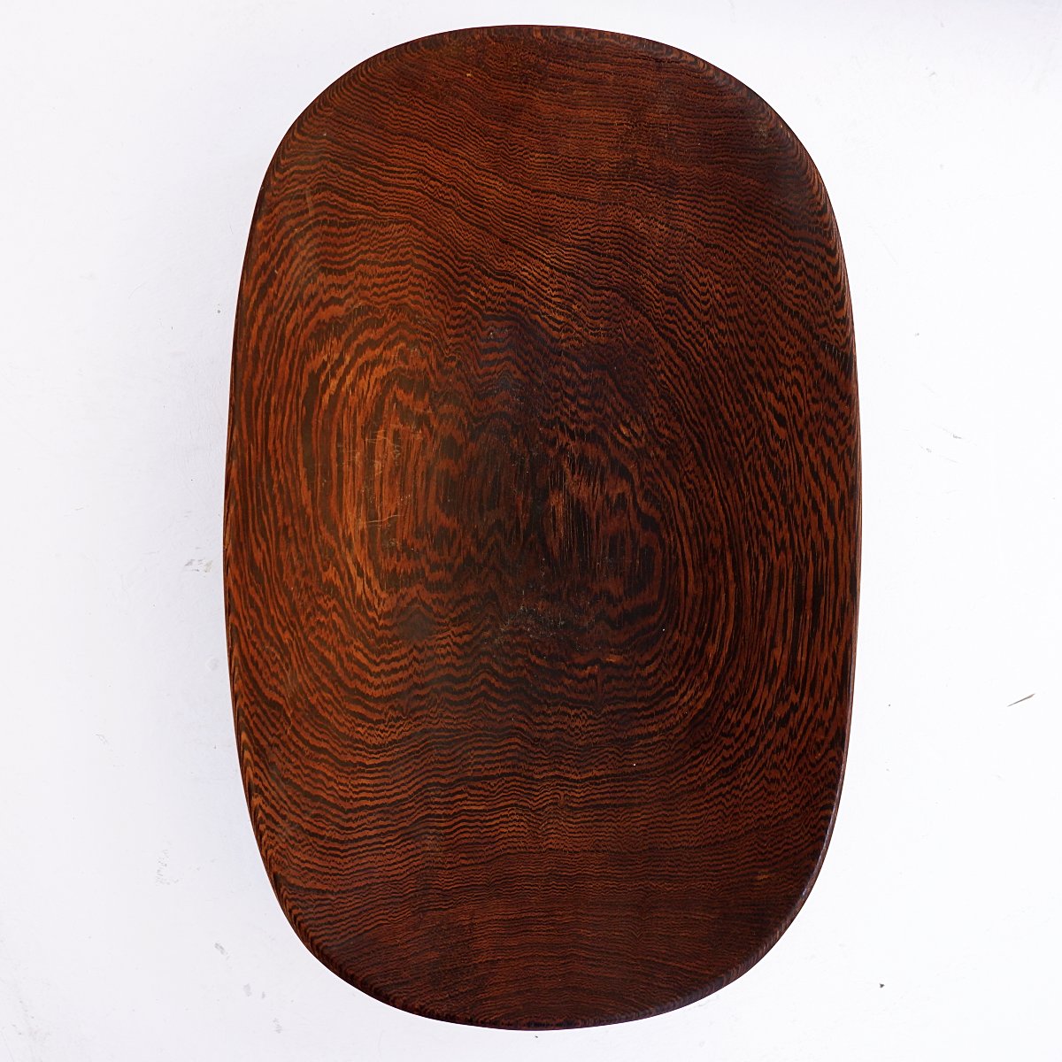  Ensemble de deux plateaux ou plats en bois sculptés à la main, style ethnique - XXe siècle-photo-6