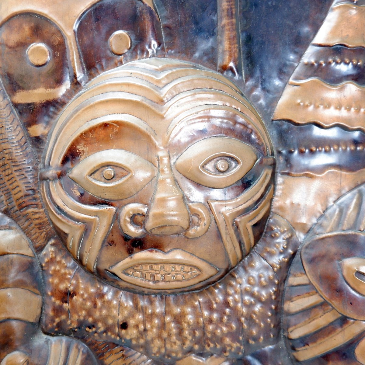 Joséphine Tambwe Feza Kabibi masques africains – cuivre repoussé – 21ème-photo-3
