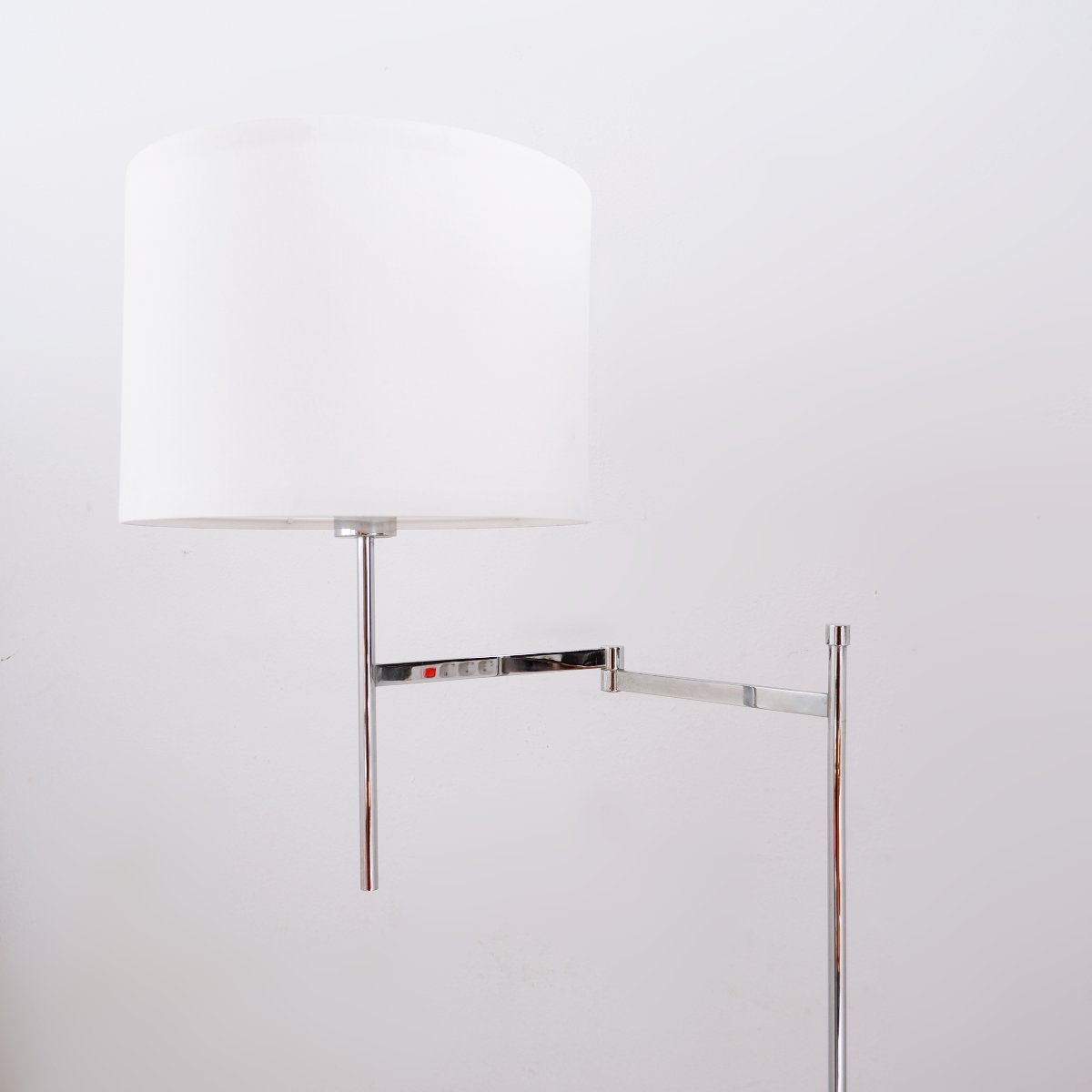 Lampadaire chromé vintage avec bras articulé réglable - années 1970-photo-1