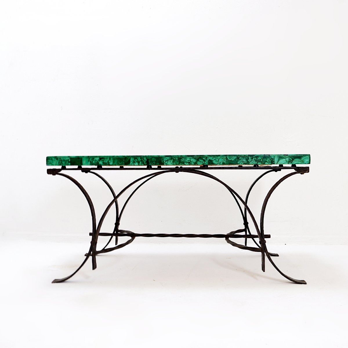 Table basse rectangulaire en malachite avec un piètement en fer forgé - années 1950/60-photo-2