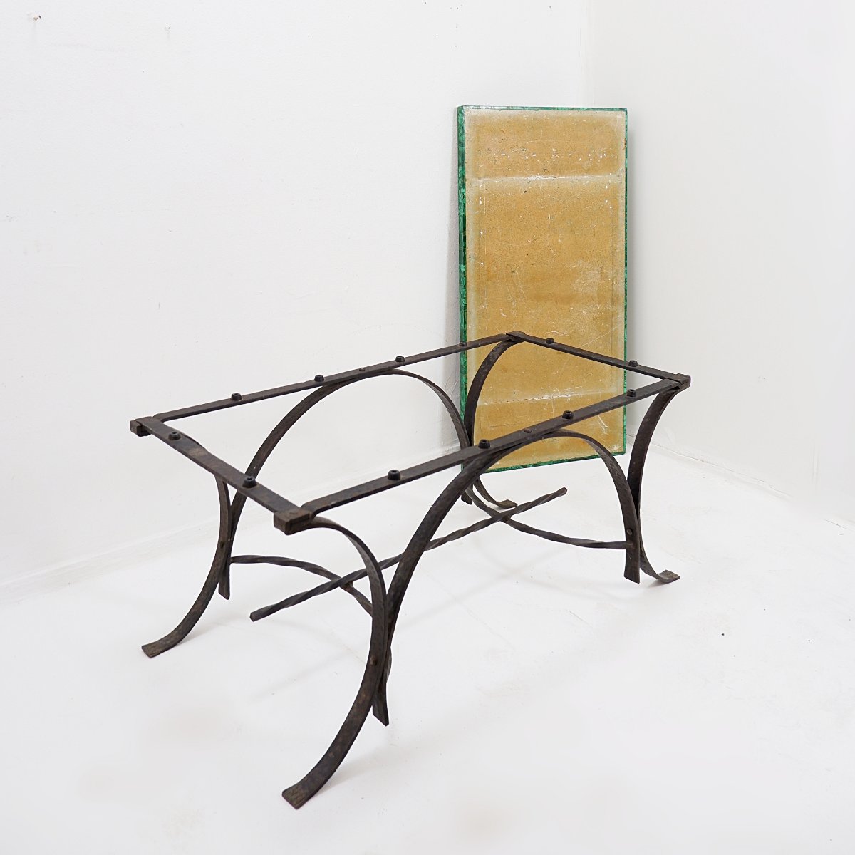 Table basse rectangulaire en malachite avec un piètement en fer forgé - années 1950/60-photo-4