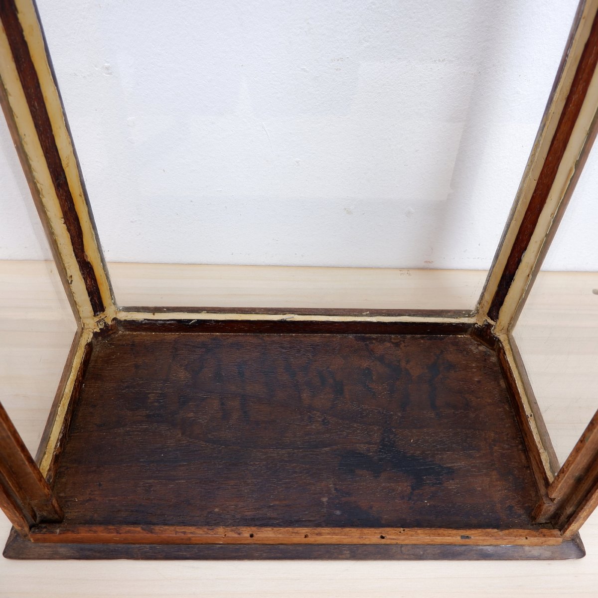 Antique Countertop Display Case - Circa 1900–1920-photo-1