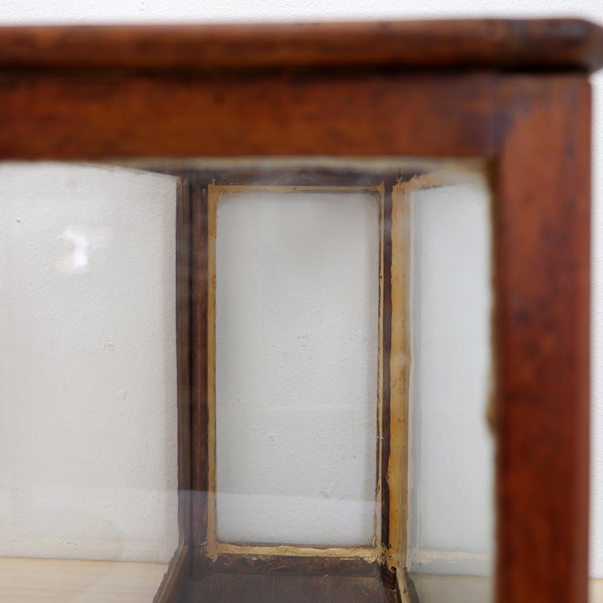 Antique Countertop Display Case - Circa 1900–1920-photo-7