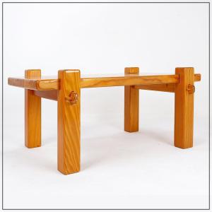 Table basse vintage brutaliste en pin massif des années 70