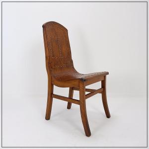 Chaises d'église en contreplaqué perforé, années 1920