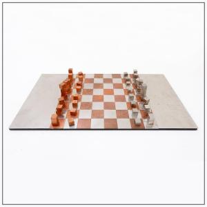 Jeu d'échecs vintage moderniste en chrome et cuivre - Circa 1980