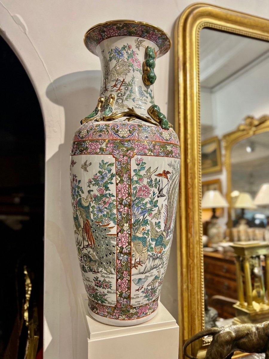Imposing Polychrome Vase From China Signed-photo-2
