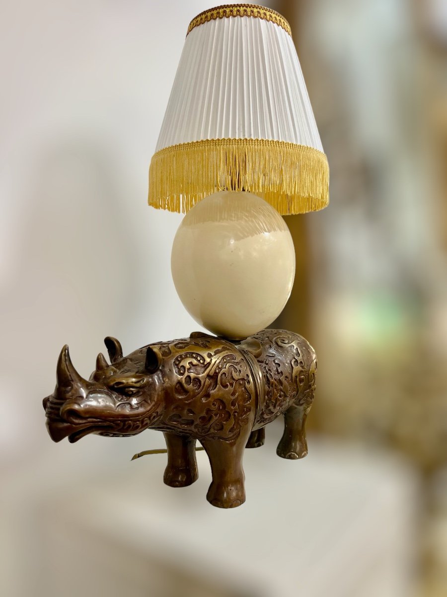 Curiosity Ostrich Egg Lamp-photo-2