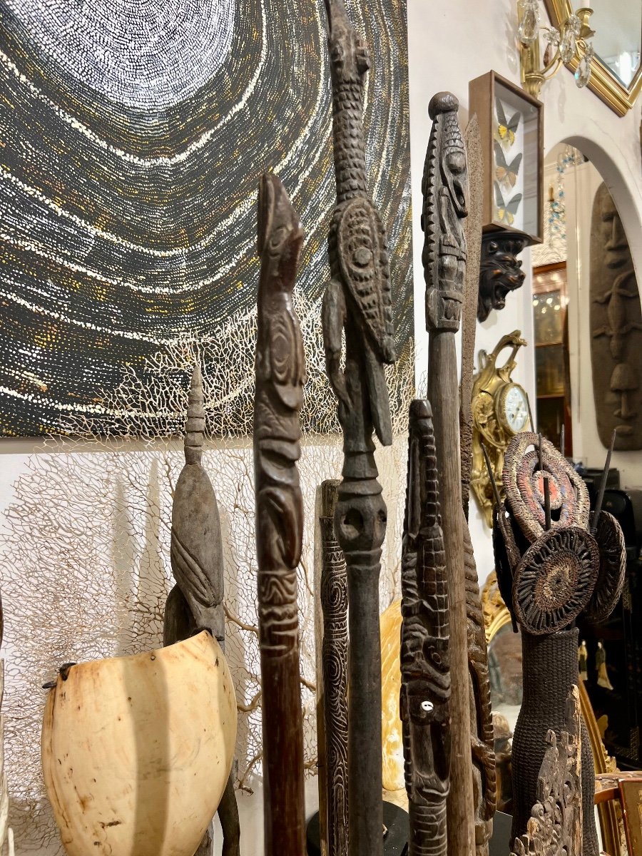 Top Statuettes Of Paddles From Papua, Sepik, Ramu-photo-3